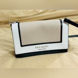 Kate Spade Carson Convertible Crossbody Handbag- Black/White/Cream